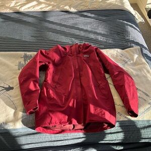 Patagonia Goretex women’s ski shell jacket